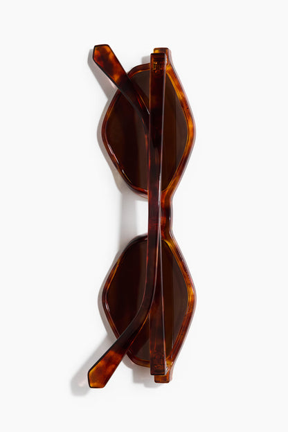 Lunettes de soleil polarisées élégantes pour femmes.